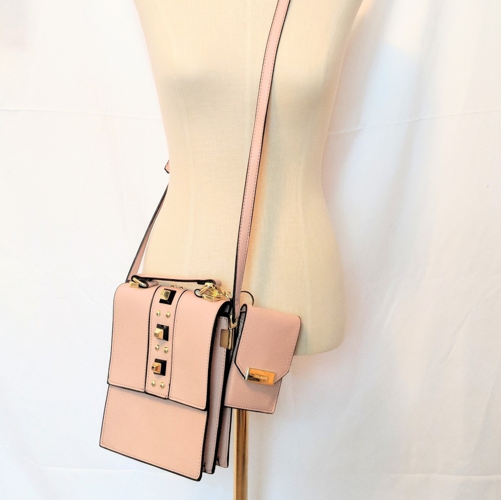 Steve Madden crossbody bag